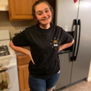 Meet your Posher, Lillian